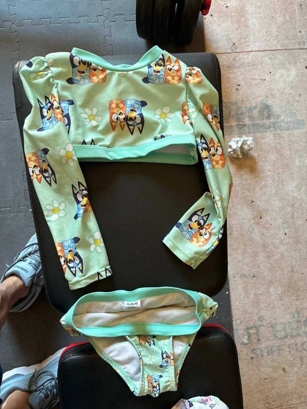 Disney Bluey Mint Green Long-Sleeve Kids Rashguard Set with Puppy & Daisy Print